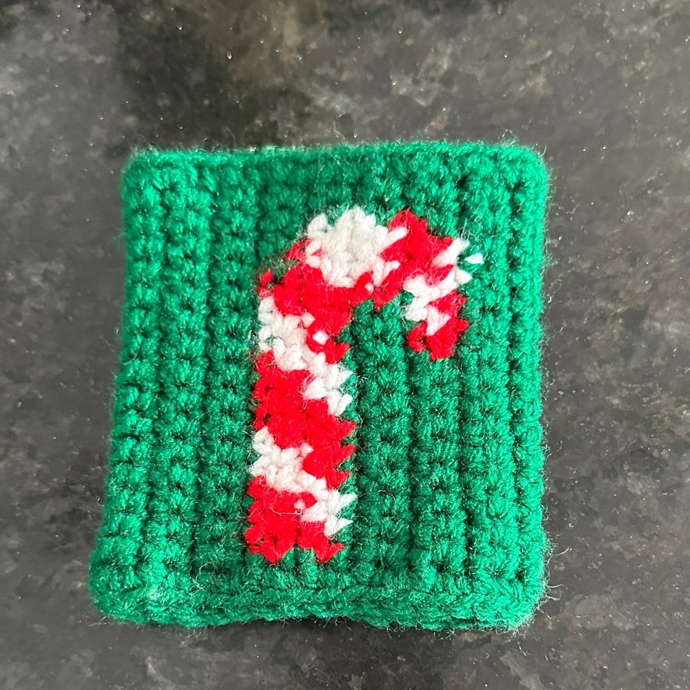 New Handmade holiday knit candy cane coozie